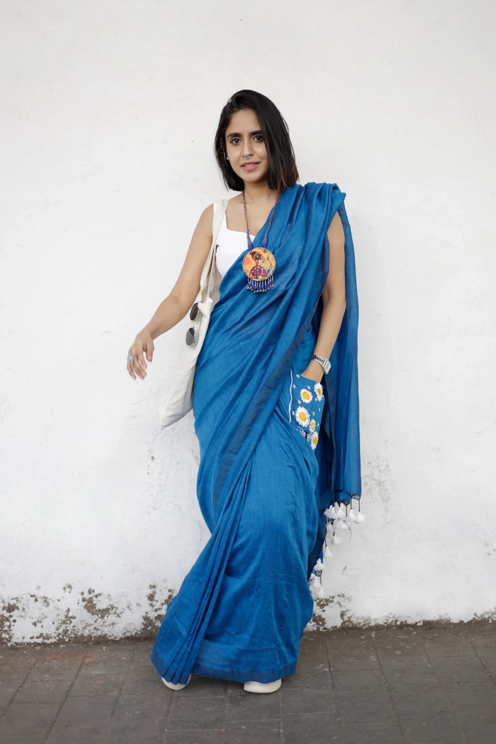 Daisy Dawn – Ready to Wear Pocket Saree with Floral Embroidery - Kozylook